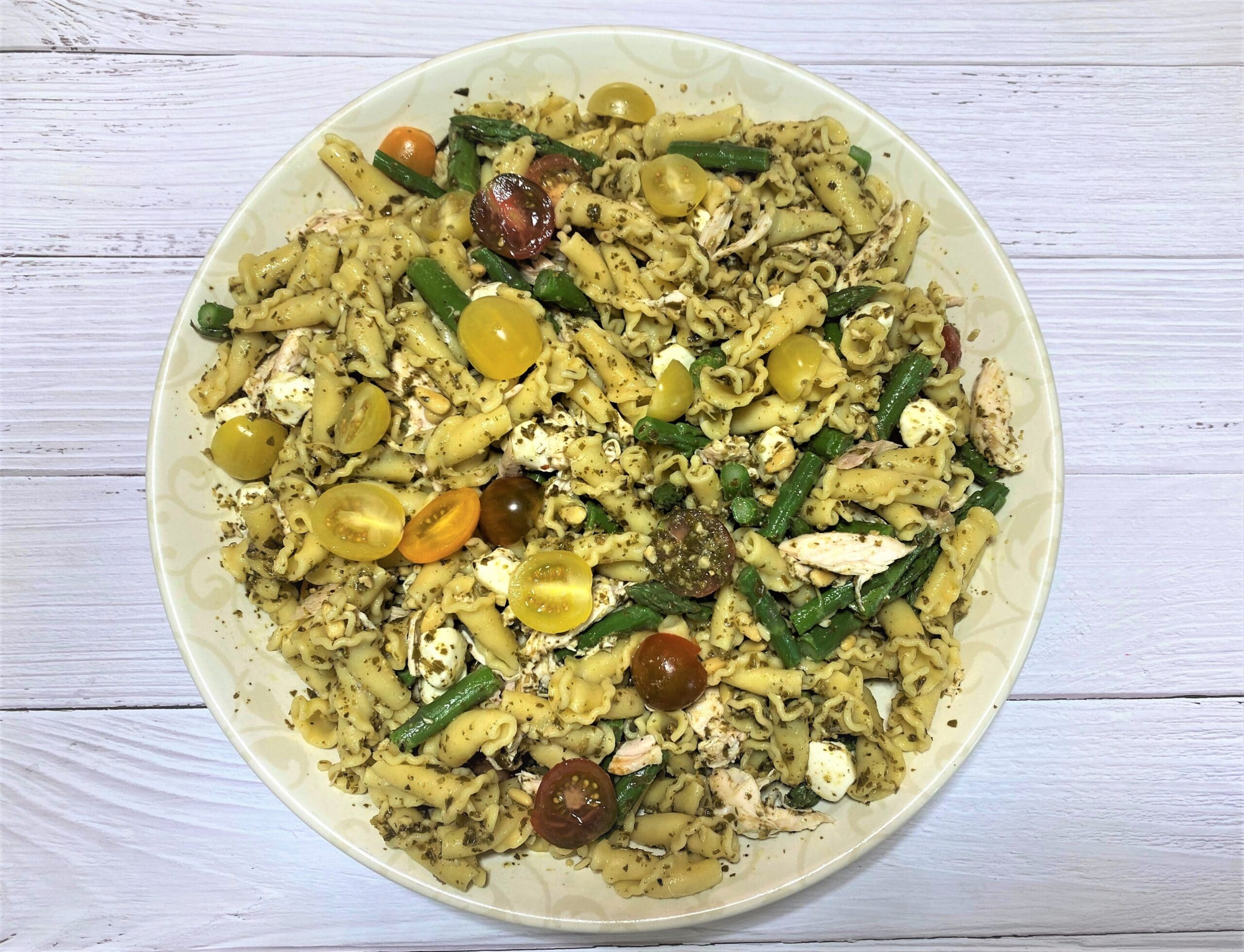 Read more about the article Italian Chicken Pasta Salad with Pesto