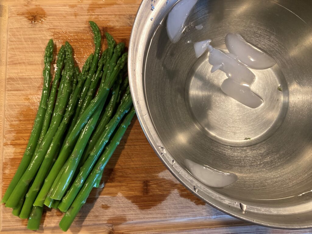 Blanced asparagus