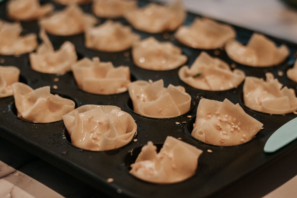 Cream Cheese and Shrimp Wonton Appetizers